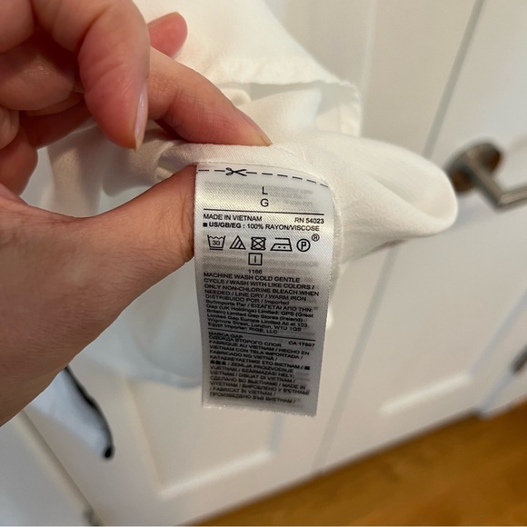 Gap Pajama style button-down blouse - Black & White - Large - Picture 13 of 13